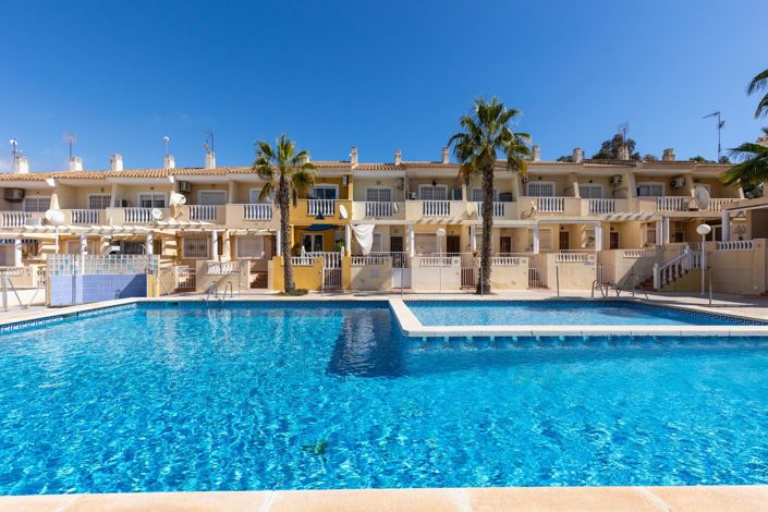 Image No.2-Bungalow de 2 chambres à vendre à Guardamar del Segura