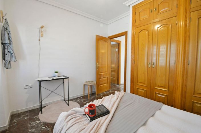 Image No.23-4 Bed Townhouse for sale