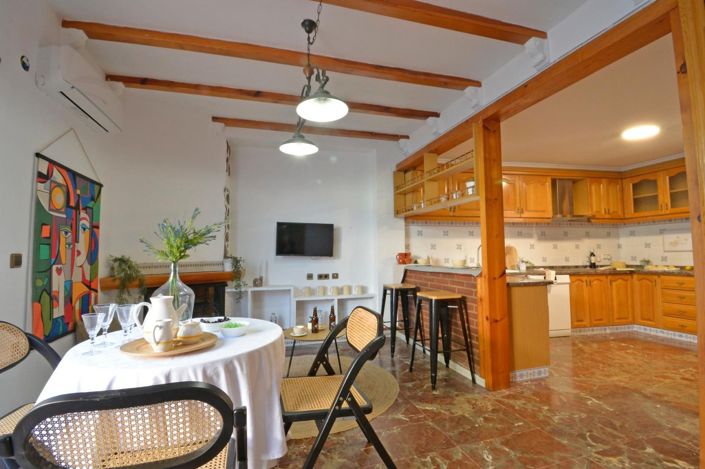 Image No.35-4 Bed Townhouse for sale