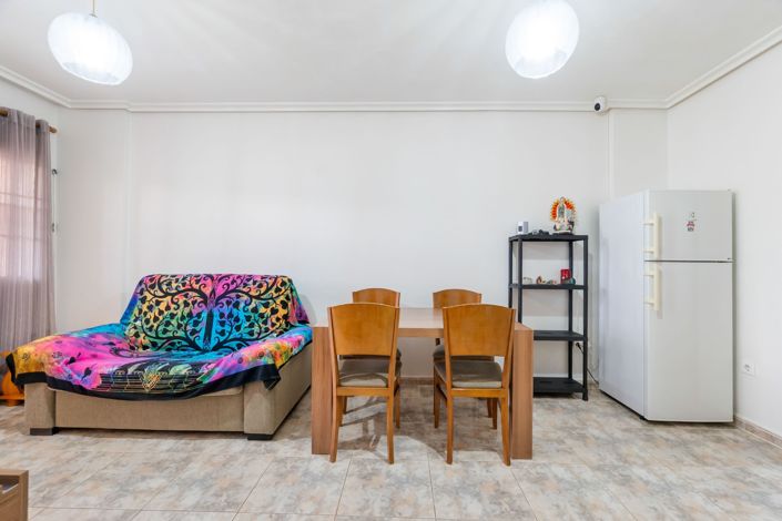 Image No.4-2 Bed Townhouse for sale