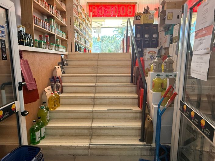 Image No.5-Commercial for sale