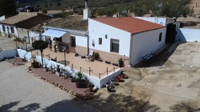 43845-semi-detached-villa-for-sale-in-yecla-3