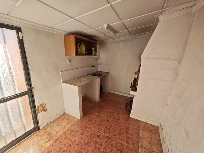 Image No.26-4 Bed Villa for sale