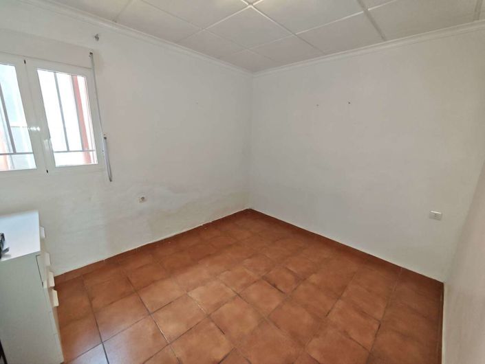 Image No.40-4 Bed Villa for sale