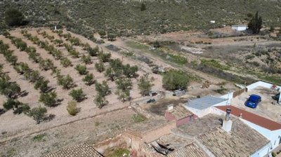 43845-semi-detached-villa-for-sale-in-yecla-3