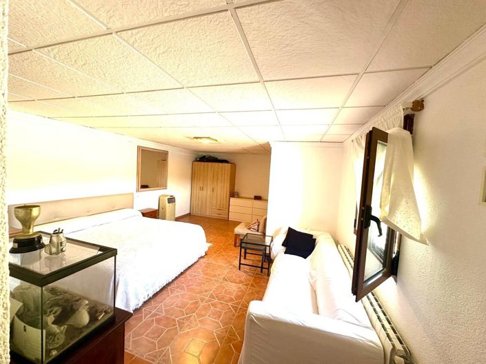 Image No.19-4 Bed Penthouse for sale