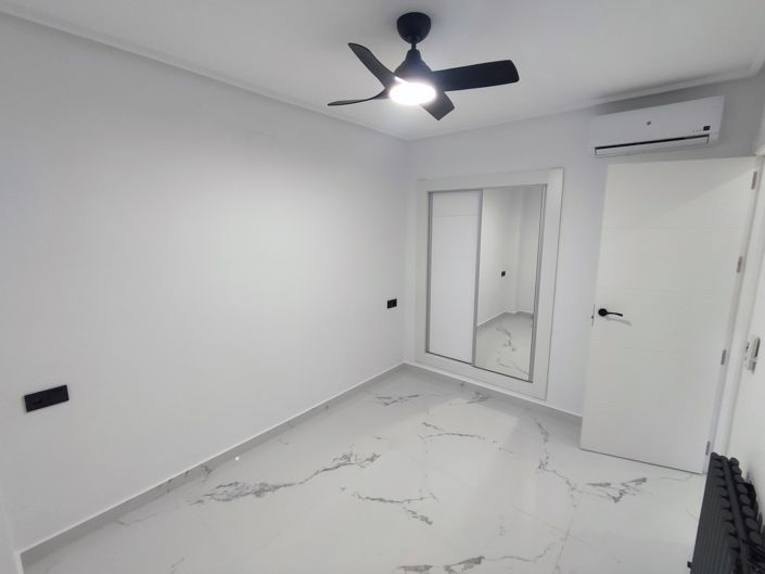 Image No.12-2 Bed Apartment for sale