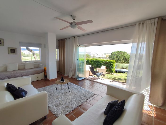 Image No.32-2 Bed Apartment for sale