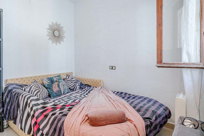 Image No.24-2 Bed Villa for sale