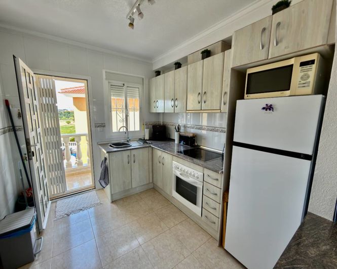 Image No.4-2 Bed Apartment for sale