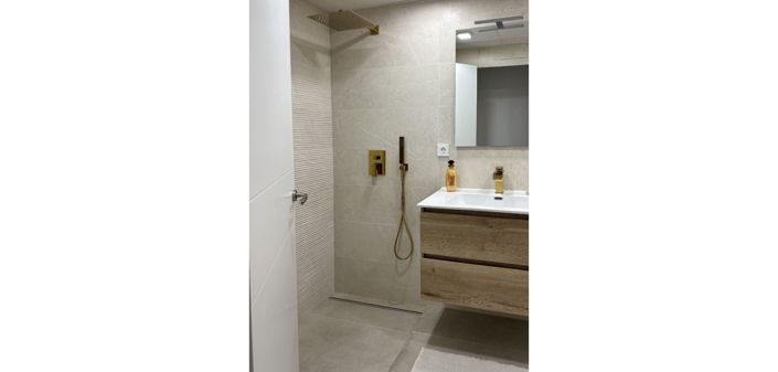 Image No.12-2 Bed Apartment for sale