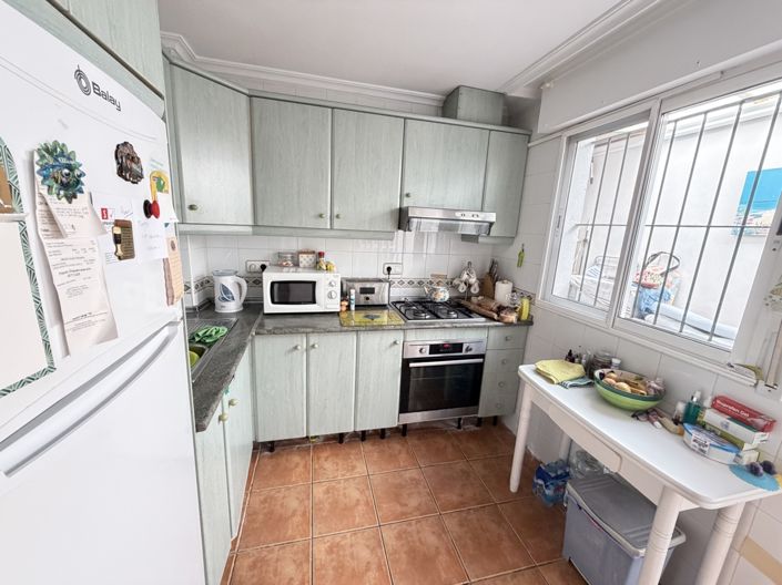 Image No.6-4 Bed Bungalow for sale