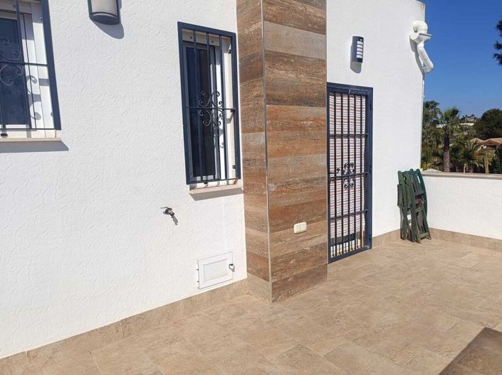 Image No.17-3 Bed Villa for sale