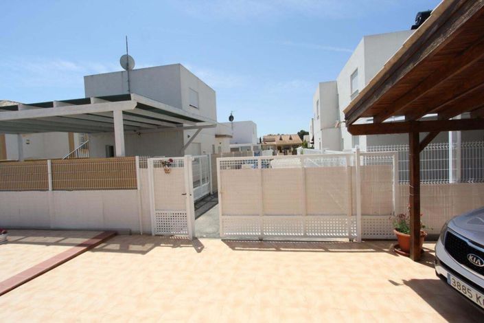 Image No.5-3 Bed Villa for sale