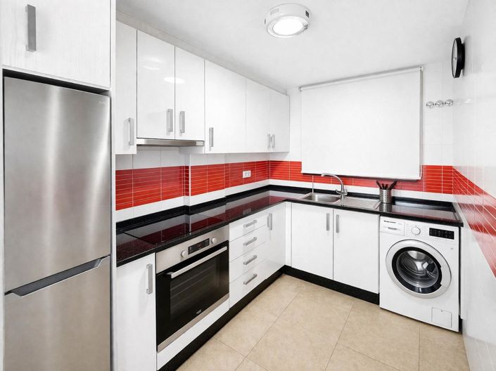 Image No.4-2 Bed Townhouse for sale