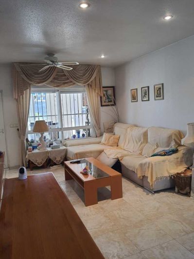 Image No.4-Villa de 4 chambres à vendre à Alicante