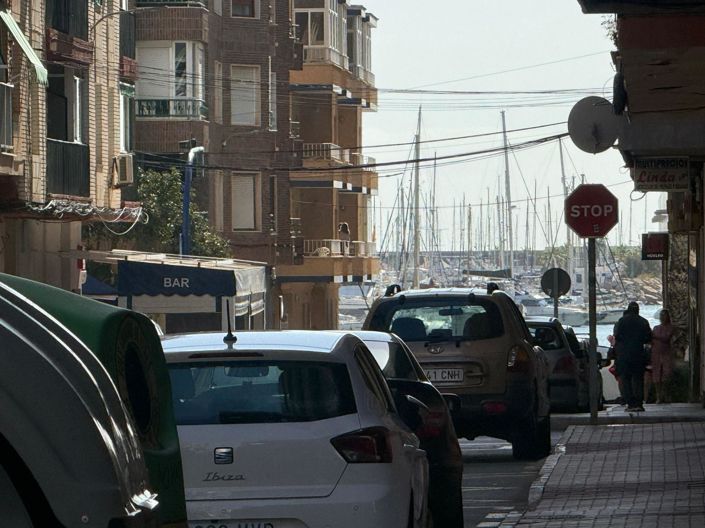 Image No.20-2 Bed Apartment for sale