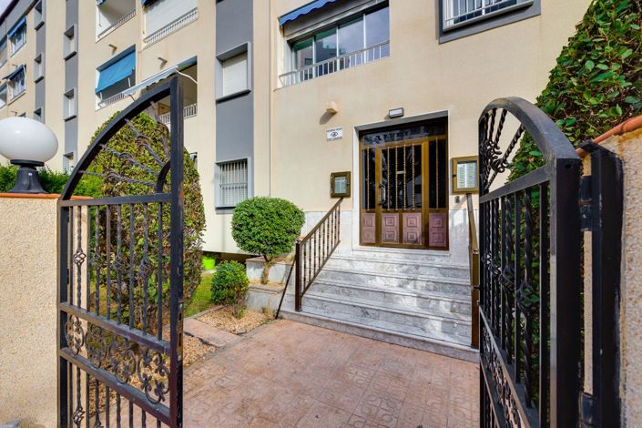 Image No.37-2 Bed Apartment for sale