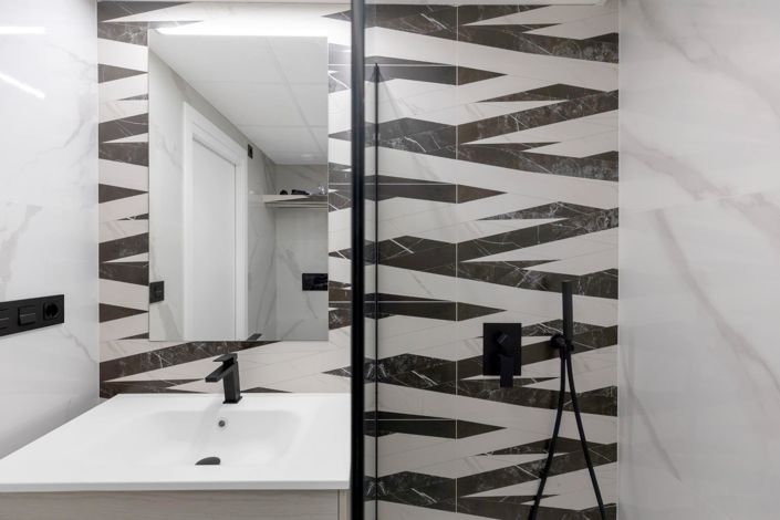 Image No.28-2 Bed Apartment for sale