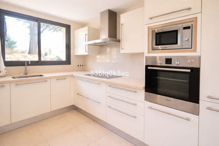 Image No.15-2 Bed Apartment for sale