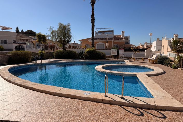 Image No.5-2 Bed Villa for sale