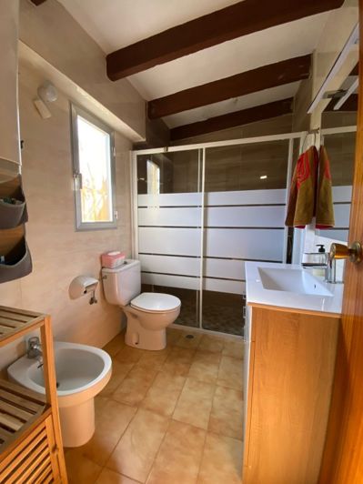 Image No.17-2 Bed Country House for sale