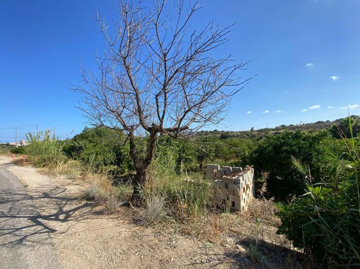 Image No.19-2 Bed Country House for sale