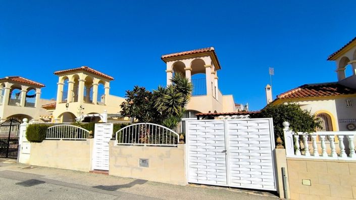 Image No.26-3 Bed Villa for sale