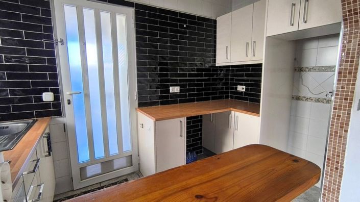 Image No.9-3 Bed Villa for sale