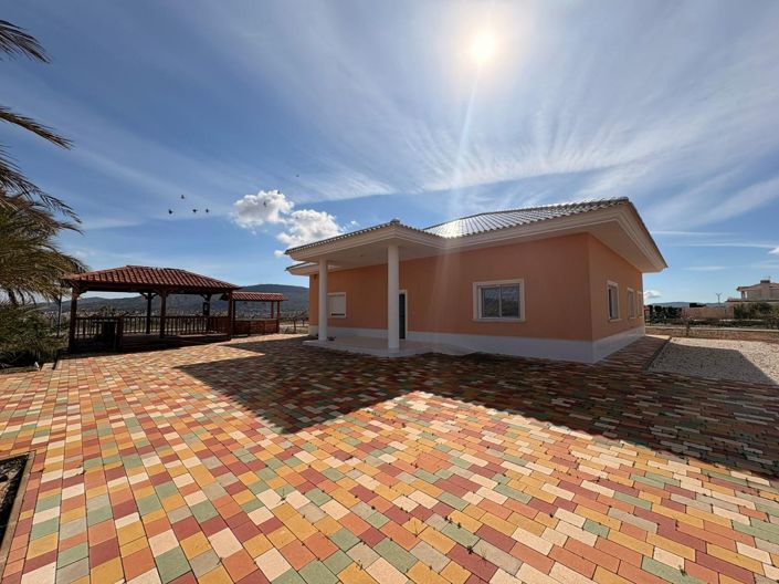 Image No.3-4 Bed Villa for sale