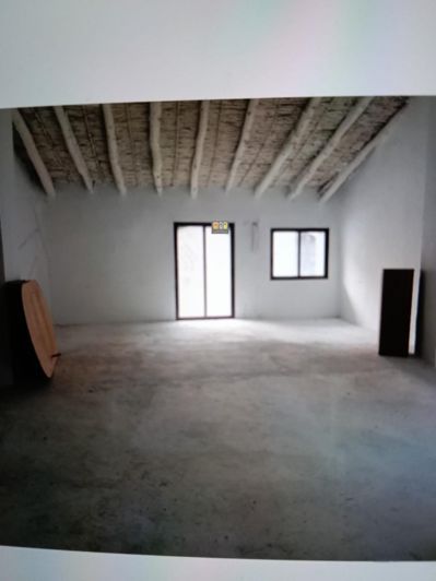 Image No.12-4 Bed Townhouse for sale