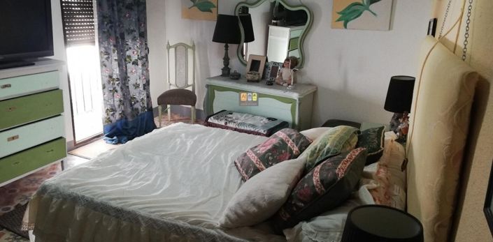 Image No.9-4 Bed Townhouse for sale