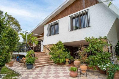 w8260413e-d610-4fb0-9ed9-5eecaf62ba72