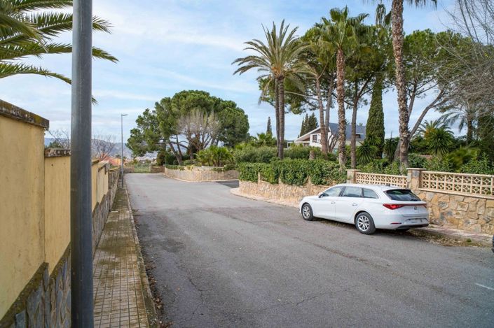 Image No.15-4 Bed Villa for sale