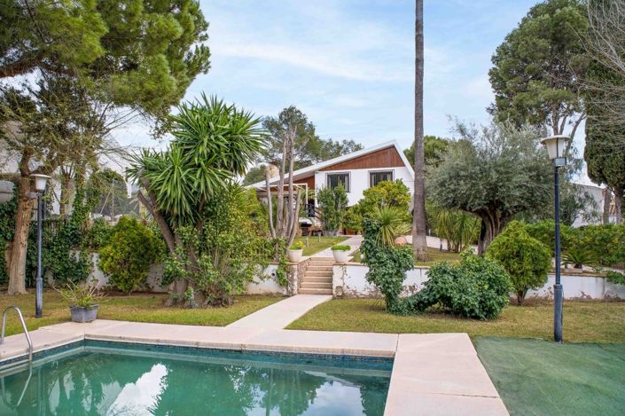 Image No.4-4 Bed Villa for sale