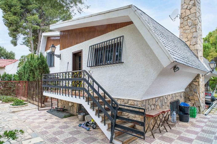 Image No.6-4 Bed Villa for sale