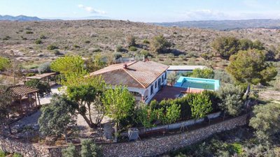 w3e2cbcb3-f281-4d08-ab2a-8b1a425c9ad9