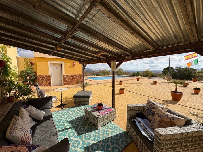 Image No.28-3 Bed Villa for sale