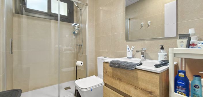 Image No.11-2 Bed Apartment for sale