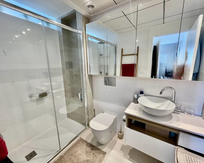 Image No.12-2 Bed Apartment for sale