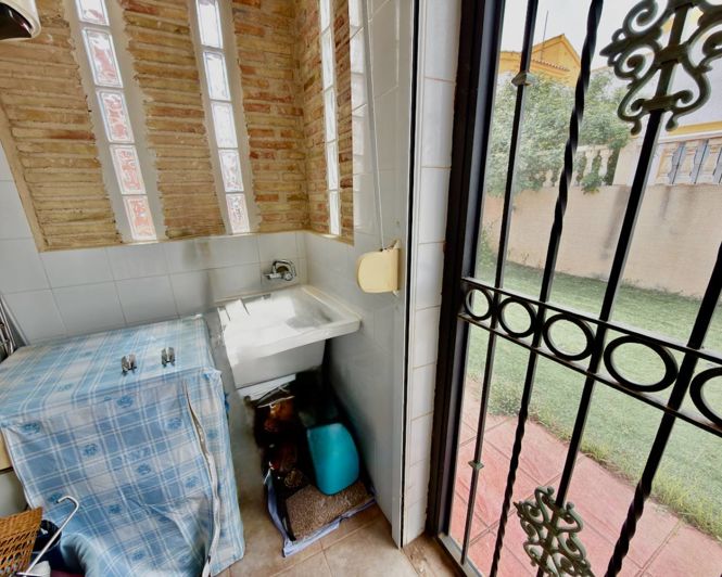 Image No.7-2 Bed Villa for sale