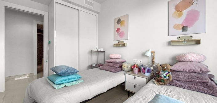 Image No.15-3 Bed Apartment for sale