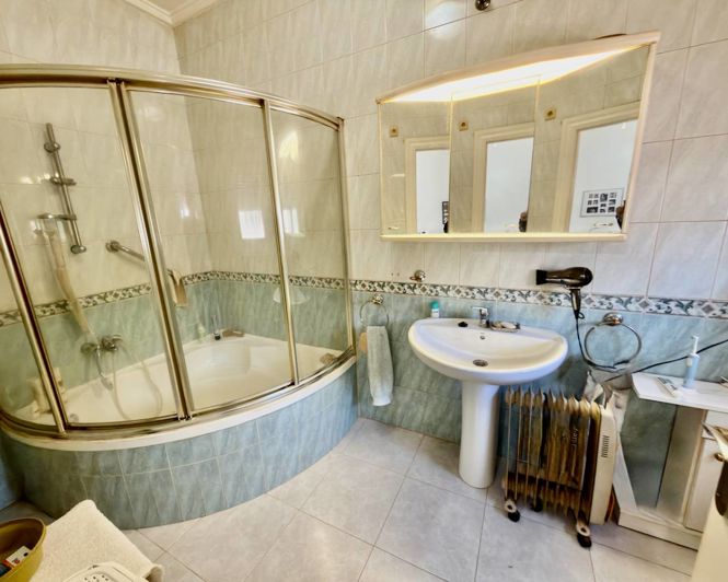 Image No.13-3 Bed Villa for sale