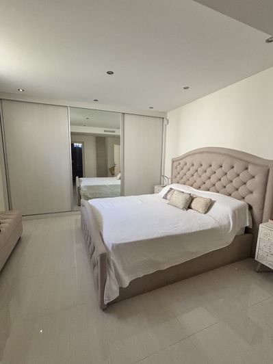 Image No.20-5 Bed Villa for sale