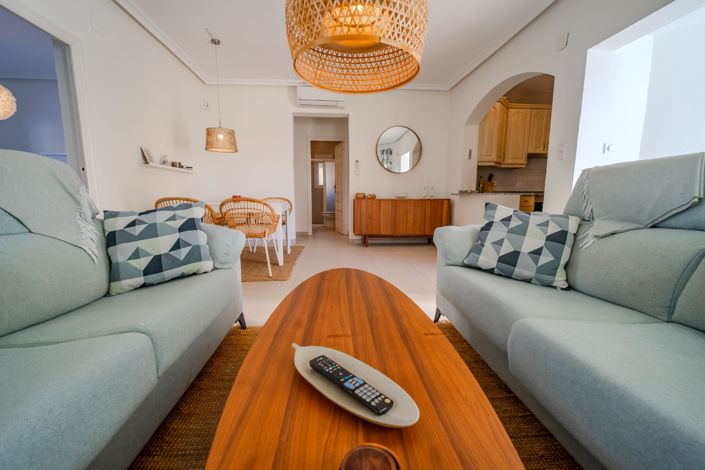 Image No.19-3 Bed Villa for sale