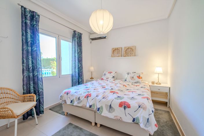 Image No.35-3 Bed Villa for sale