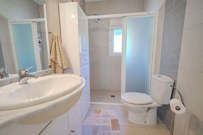 Image No.44-3 Bed Villa for sale