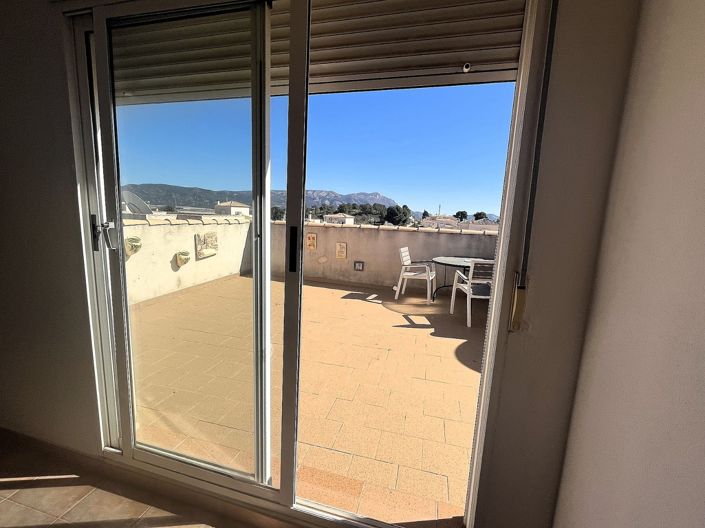 Image No.25-Villa de 4 chambres à vendre à Castalla