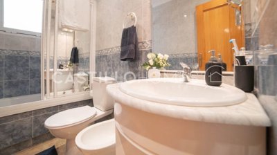 o1jh13ds6v1vnlveiu84pq6cst2h