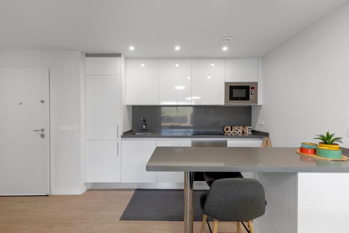 Image No.14-2 Bed Apartment for sale